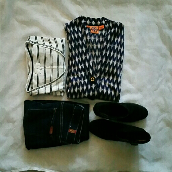 Tory burch cardigan FINAL SALE💙 - Picture 2 of 4